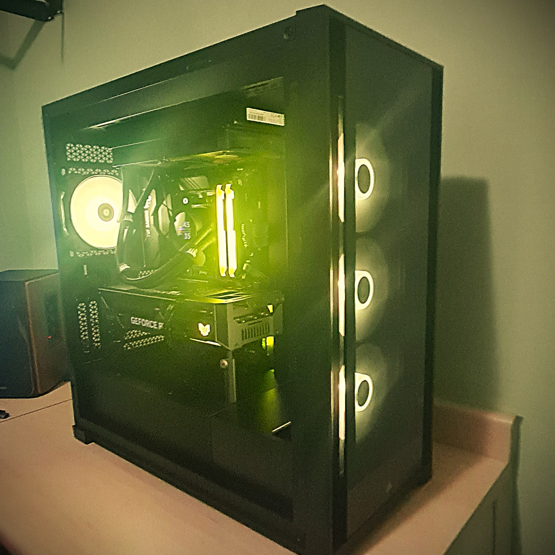 CORSAIR 5000X